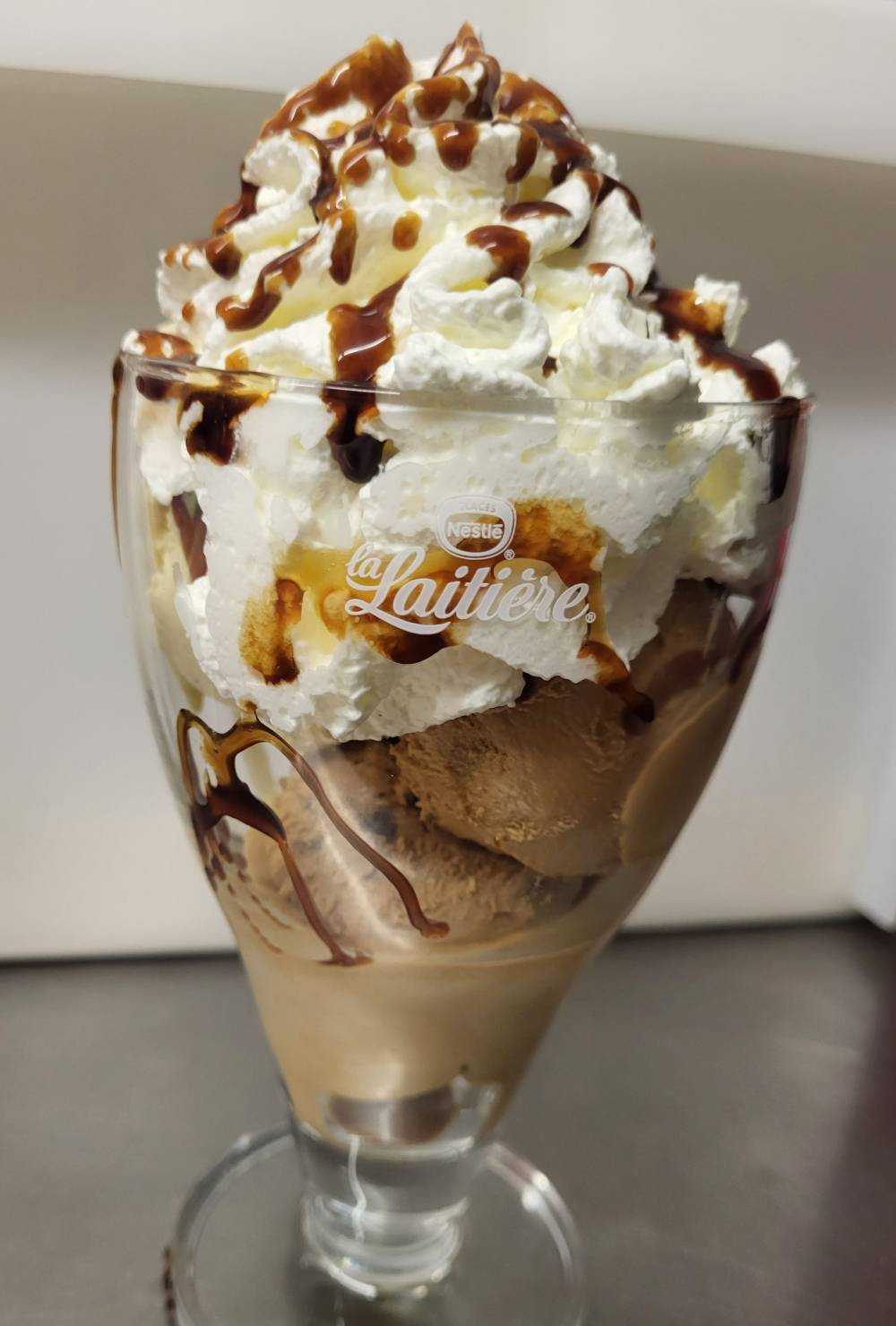 Glace